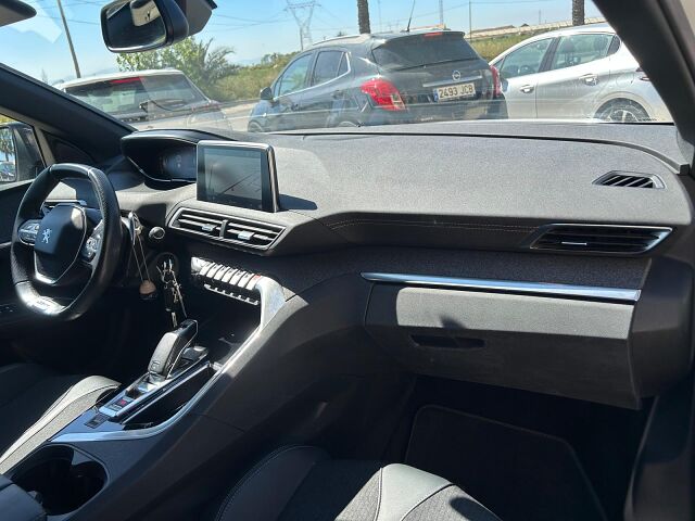 PEUGEOT 3008 GT LINE 1.5 HDI AUTO SPANISH LHD IN SPAIN 93000 MILES SUPERB 2018